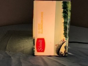 lot 133 image: Vintage Schmidt Beer Sport 12 pack light