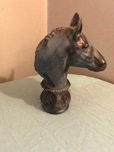lot 125 image: Vintage Goebel Cast Aluminum Horse Head Hitching Post Topper Hand