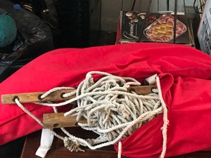lot 119 image: Marlboro hammock with pillow