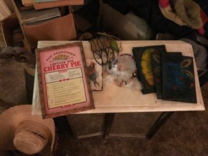 lot 169 image: Lot of vintage books, mirrors and more