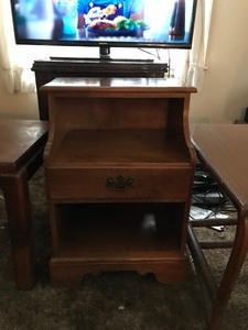lot 120 image: 3 vintage end tables