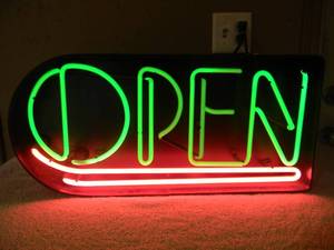 lot 14 image: VINTAGE OPEN NEON BAR LIGHT - WORKS - NICE - AWESOME PIECE - GREAT CHRISTMAS GIFT - APPROX 24 By 12 By 7 - SEE PICTURES