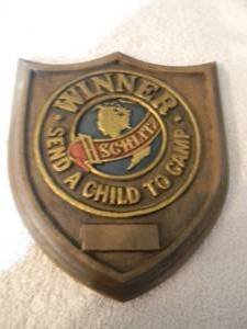 lot 31 image: VINTAGE SCHLITZ BEER SEND A CHILD TO CAMP WINNER BAR SIGN - NICE - GREAT OLD SCHOOL PIECE - GREAT CHRISTMAS GIFT - APPROX 9 By 11 - SEE PICTURES