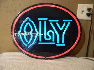 lot 33 image: VINTAGE OLY BAR LIGHT - WORKS - NICE - GREAT OLD SCHOOL PIECE - GREAT CHRISTMAS GIFT - APPROX 21 By 17 - SEE PICTURES