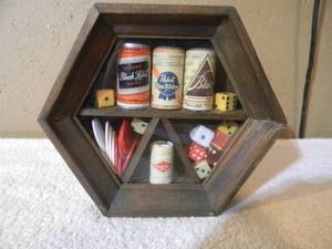 lot 38 image: VINTAGE SHADOW BOX BAR SIGN - VERY COOL OLD SCHOOL PIECE - NICE - APPROX 9 By 8  - SEE PICTURES