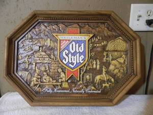 lot 39 image: NEW OLD STOCK - OLD STYLE BEER BAR SIGN - NICE - VERY COOL PIECE - APPROX 22 By 17 - SEE PICTURES