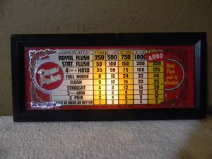 lot 40 image: VINTAGE LIGHTED CARDS  CASINO SIGN - NICE - WORKS - VERY COOL PIECE - APPROX 17 By 8 - SEE PICTURES