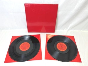 lot 17 image: Billy Joel -Kohuept (1987, 2LP Vinyl, Columbia C2X40996)