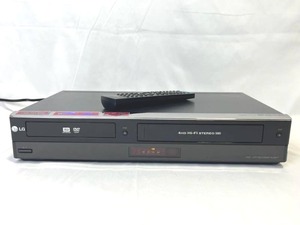 lot 40 image: LG DVDVCR Recorder (Model RC 897T) with Remote