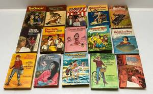 Vintage 1950s-60s  Golden Press, Whitman Childrens Books Including The Beverly Hillbillies &amp More (Very Clean But Water Damage Present)