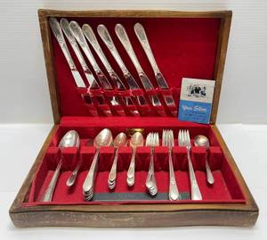 Vintage 41 Pc. Misc. 1847 Rodgers Bros. Silverplate Silverware Set