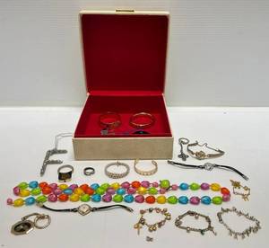 Vintage Costume Jewelry