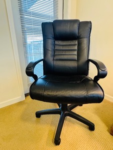 Black Office Chair