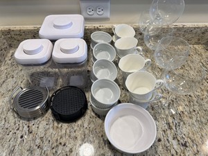 Mixed Lot Kitchen Items