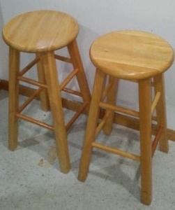 lot 506 image: Wood Stools(2).