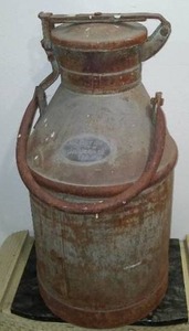 lot 507 image: Vintage Standard Oil, 5 Gallon.