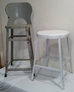 lot 510 image: Metal Stools(2).