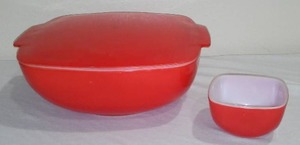 lot 582 image: Vintage Pyrex Red Square Hostess Dish  And More.