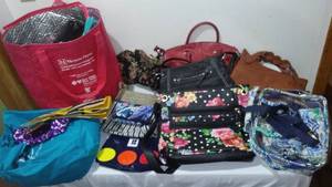 lot 627 image: Purses And Bags - Some Leather