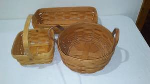 lot 652 image: Longaberger Baskets (2)