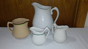 lot 687 image: Vintage  China Pitchers (4)