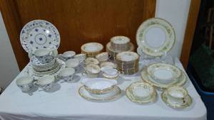 lot 693 image: Antique Noritake M Hand Painted China And More.