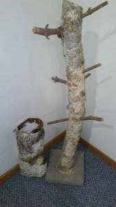 lot 763 image: Tree Birch Skin And Hanging Post.