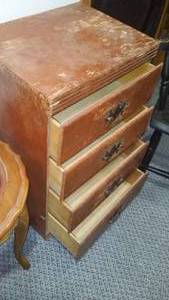 lot 784 image: Wood Furniture  6.