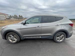 lot 18 image: 2018 Hyundai Santa FE Sport 2.4L