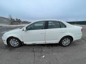 lot 23A image: 2006 Volkswagen Jetta 2.5 - MANUAL