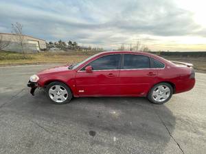 lot 27 image: 2008 Chevrolet Impala SS