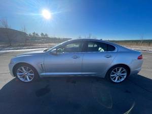 lot 17 image: 2015 Jaguar XF 3.0 Portfolio - AWD