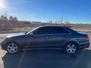 lot 8 image: 2014 Mercedes-Benz E-Class - AWD - 2 OWNERS