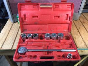 lot 55 image: 34 Dr Ratchet - Sockets Metric