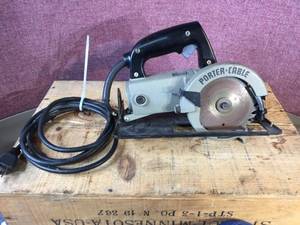 lot 71 image: Porter Cable 4 12 Trim Saw