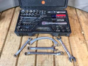 lot 76 image: Craftsman Sockets - Wrenches