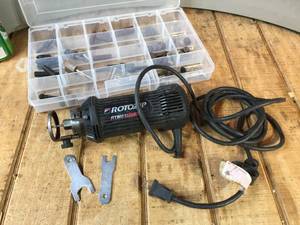 lot 82 image: Rotozip Tool & Bits