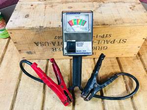lot 38 image: Associated 612 Volt Battery Tester