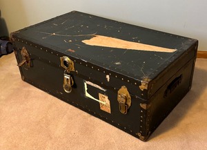 Vintage Vacationer Trunk