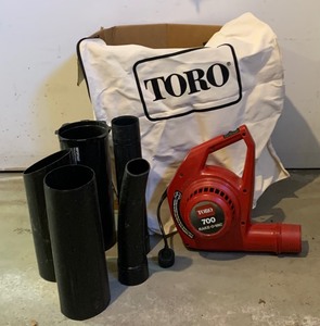 Leaf BlowerVacuum with Leaf Bag