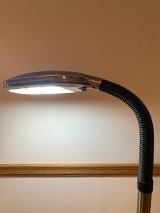 Adjustable Arm Reading Lamp