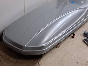 lot 805 image: Thule Roof Top Cargo Carrier