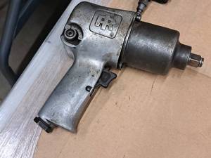 lot 863 image: Ingersol-Rand Model A 12 Air Impact Wrench