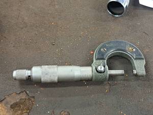 lot 878 image: Micrometer