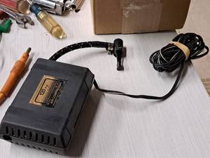 lot 892 image: Portable Air Compressor