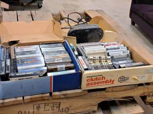 lot 916 image: Lot of (3 Boxes) Vintage Cassette Tapes with Clock Radio