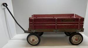 lot 25 image: Vintage Radio Flyer Town & Country Wagon With Wood Sides