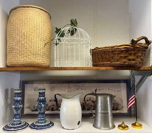 lot 37 image: Misc. Vintage Items & More