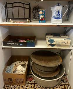 lot 58 image: Misc. Vintage Items & More