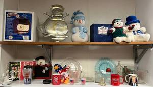 lot 62 image: Vintage Christmas Dcor & More